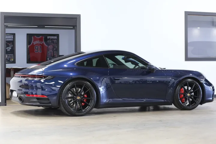 Blue Porsche 911